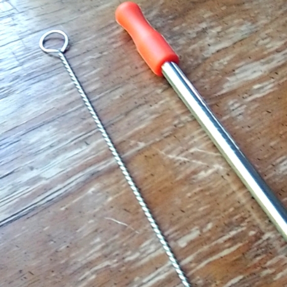 🍀Reusable Stainless Steel Straw!!! w/ cleaner - Picture 4 of 5